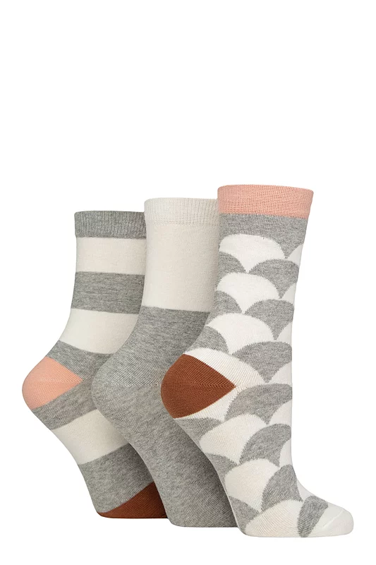 Women's 3 Pair Caroline Gardner Patterned Cotton Socks Stripe Grey / Chalk 4-8