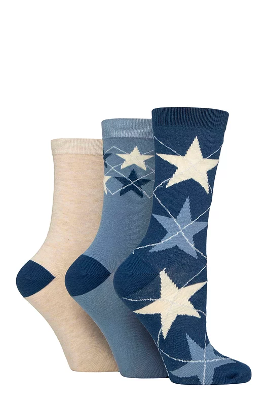 Women's 3 Pair Glenmuir Patterned Bamboo Socks with Christmas Gift Tag