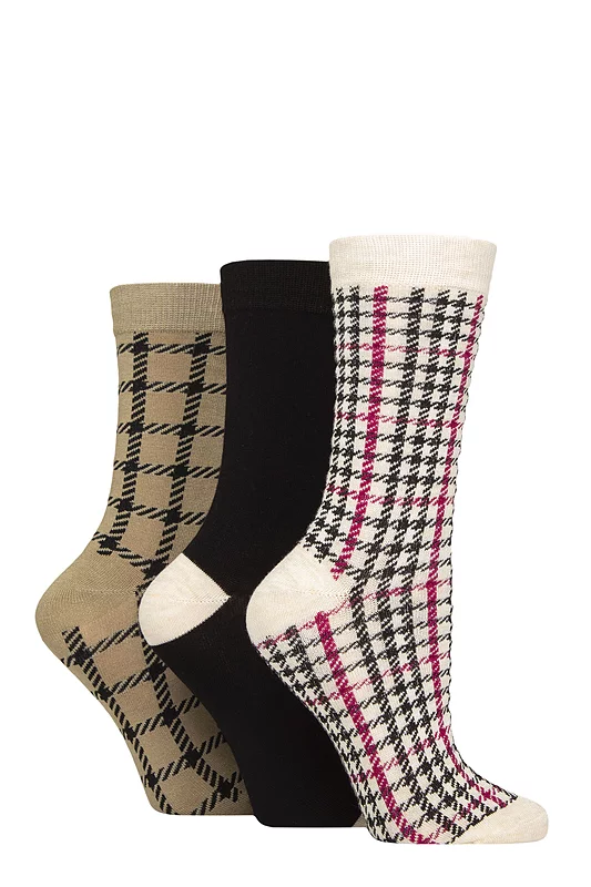 Women's 3 Pair Glenmuir Patterned Bamboo Socks Classic Tartan 4-8