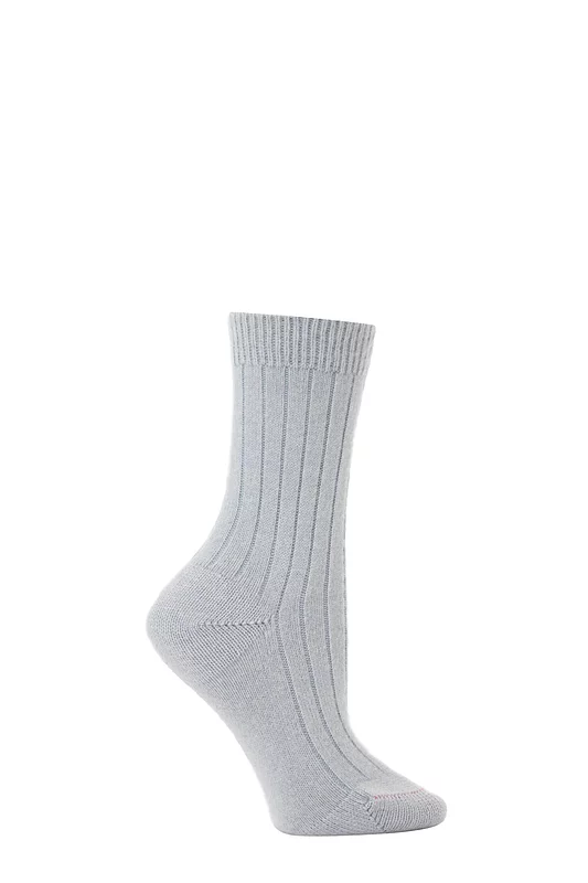 Women's 1 Pair Pantherella 85% Cashmere Rib Socks