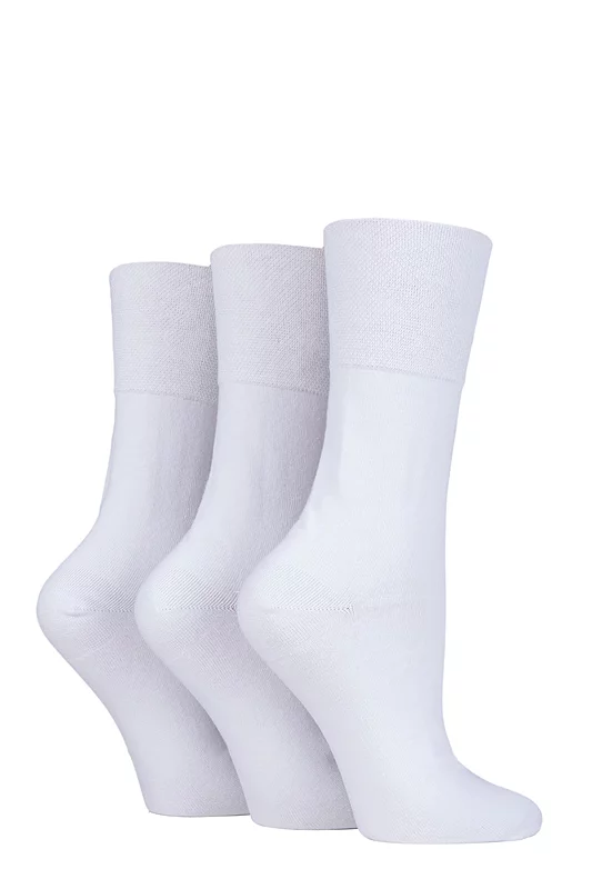 Women's 3 Pair IOMI FootNurse Gentle Grip Diabetic Socks