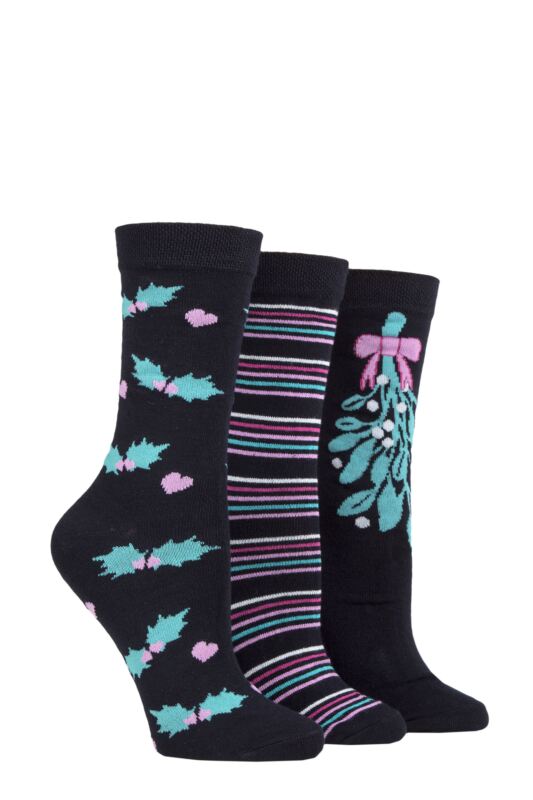 Women's 3 Pair SOCKSHOP Lazy Panda Christmas Bamboo Socks