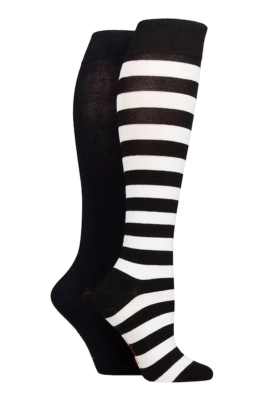 Women's 2 Pair SOCKSHOP Plain and Patterned Bamboo Knee High Socks with Smooth Toe Seams Black / White Stripe 4-8
