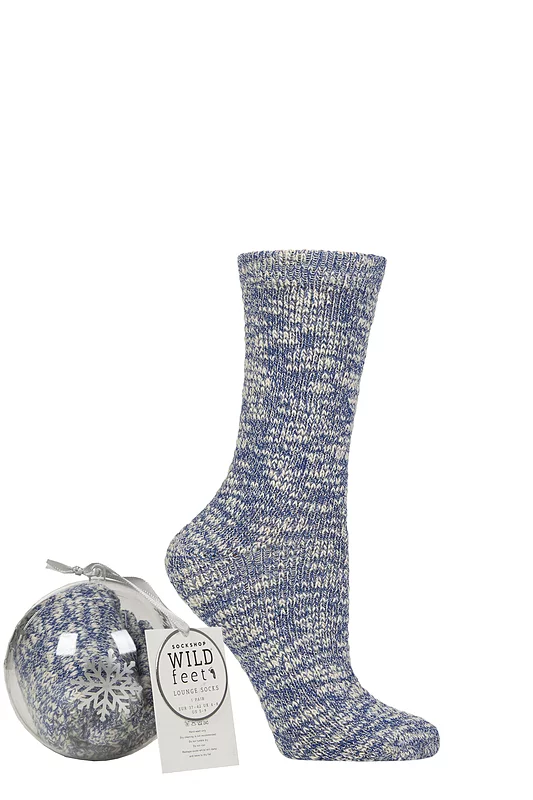 Women's 1 Pair SOCKSHOP Wildfeet Snowflake Gift Boxed Bauble Lounge Socks