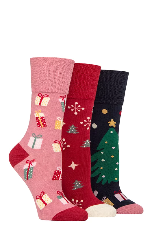 Women's 3 Pair SOCKSHOP Gentle Grip Bamboo Christmas Socks Snowflake / Present / Tree 4-8