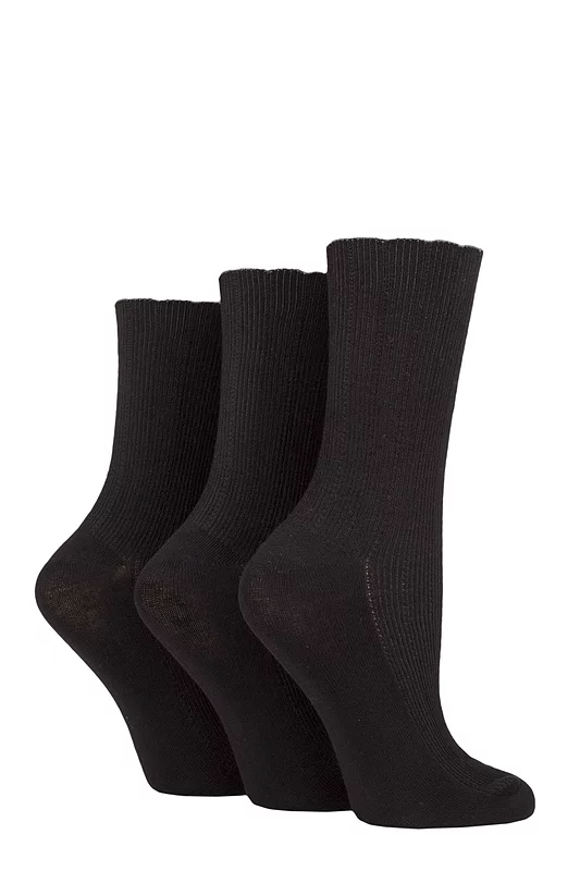 Women's 3 Pair Elle Ribbed Bamboo Socks with Scallop Top