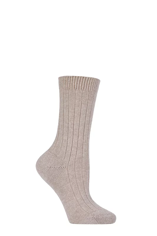 Women's 1 Pair Pantherella 85% Cashmere Rib Socks