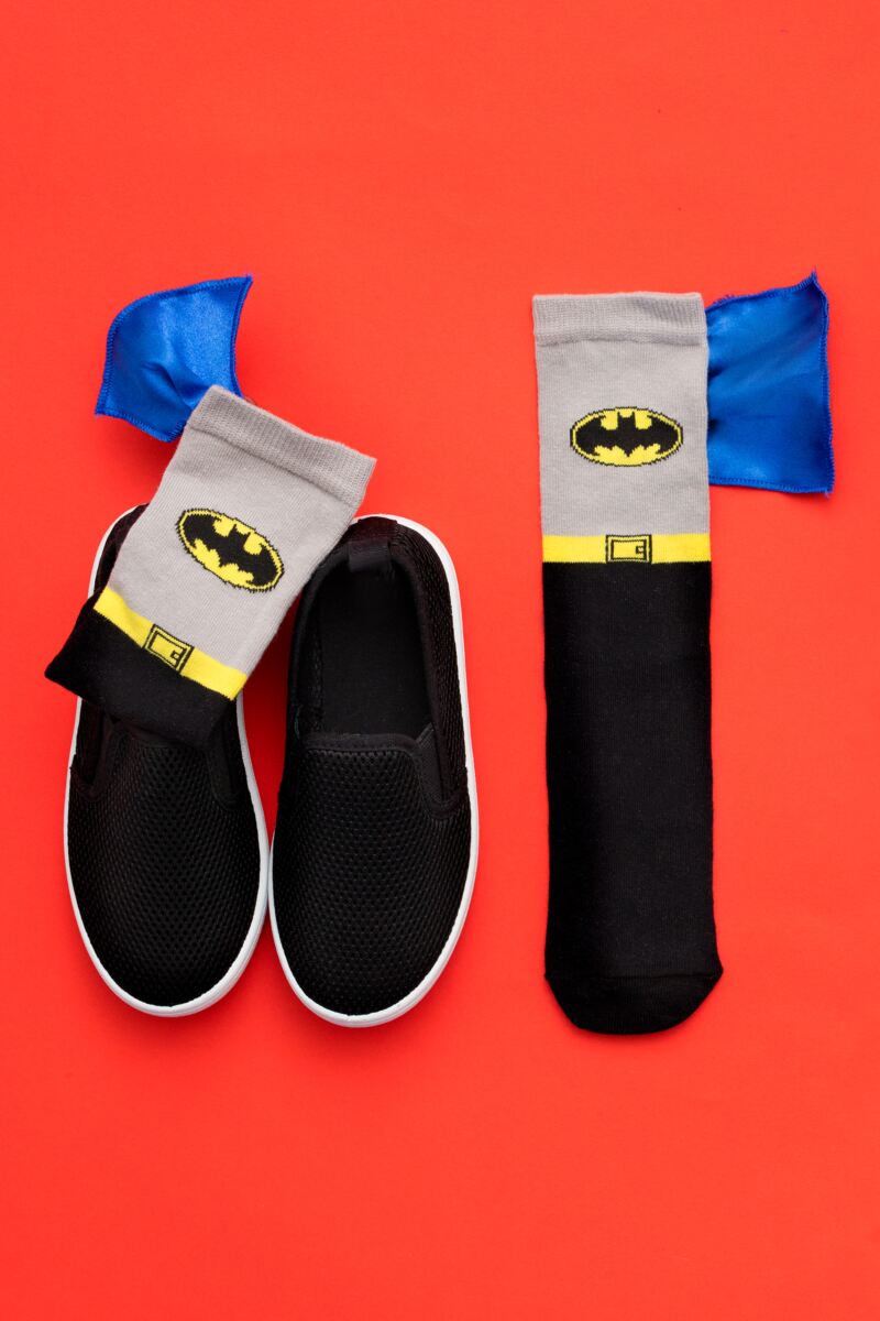 Adult and Childs SOCKSHOP Batman and Robin Gift Boxed Cape Socks