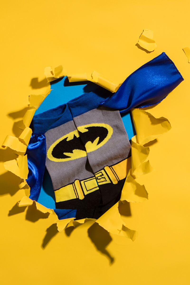Mens 1 Pair SOCKSHOP Batman Cape Socks