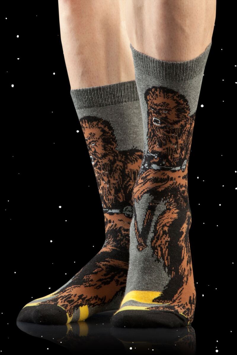 Mens 5 Pair SOCKSHOP Disney Star Wars Heroes Yoda, Chewbacca, C-3P0, R2-D2 and Han Solo Socks