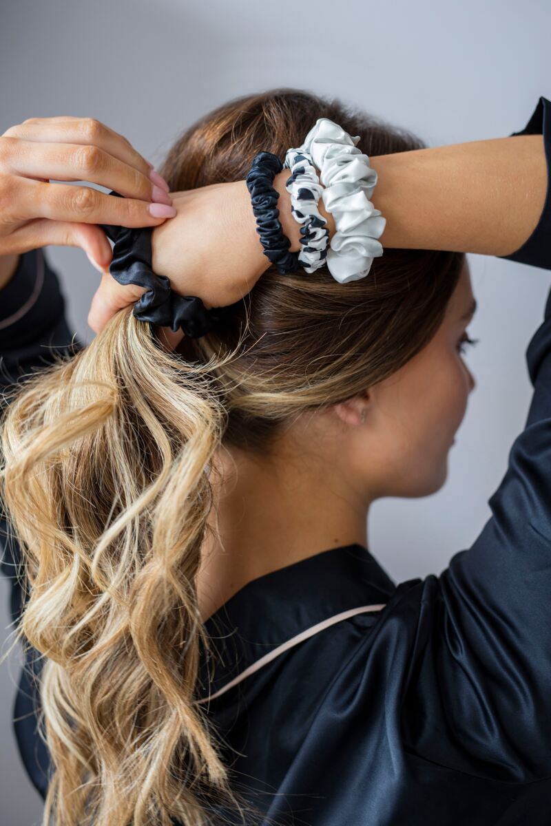 Cocoonzzz Luxury 100% Mulberry Silk Hair Scrunchies