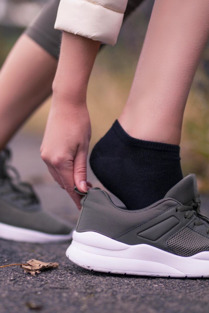 Ladies Bamboo Trainer Socks