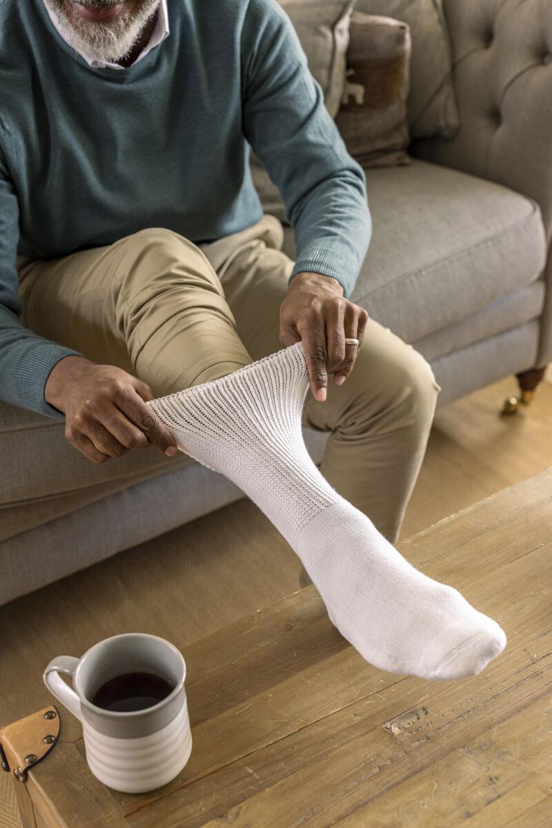 Mens 3 Pair Iomi Footnurse Gentle Grip Cushioned Foot Diabetic Socks