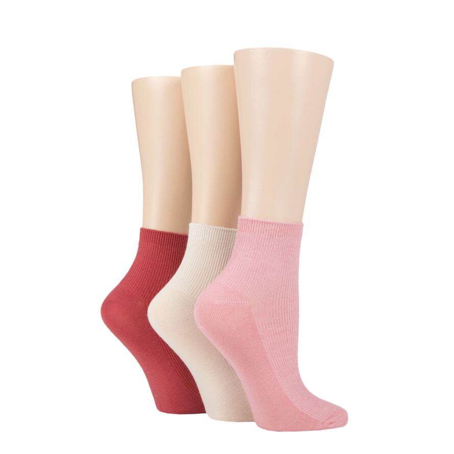 Ladies 3 Pair Elle Ribbed Bamboo Ankle Socks from