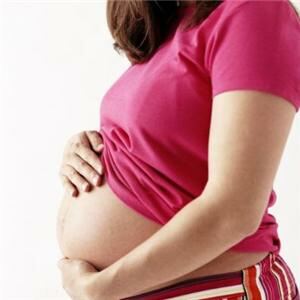 Yummy mummies 'targeting tights'