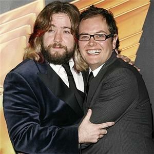 JLC to don tights and become luchador