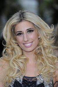 Stacey Solomon shows she still has the X-Factor with patterned tights