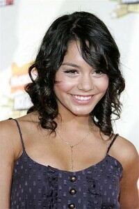 Vanessa Hudgens rocks fishnet tights on Letterman
