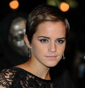 Emma Watson goes running in cropped leggings