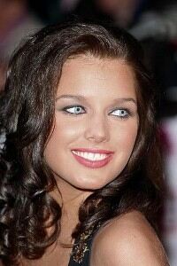 Helen Flanagan steps out in unflattering leggings