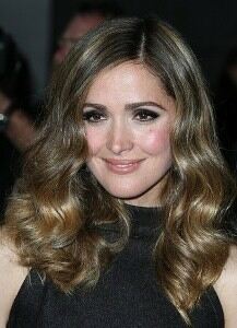 Rose Byrne sparkles in star leggings