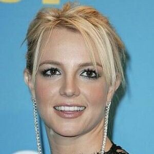 Britney Spears 'engaging' in leggings