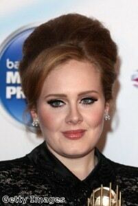 Adele finally emerges in black leggings