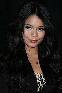 Vanessa Hudgens appears in bizarre lace leggings