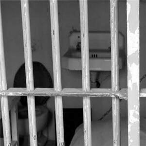 Inmates made to wear pink men's underwear by sheriff