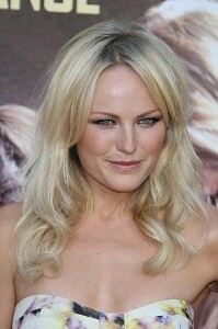 Malin Akerman remains modest in underwear