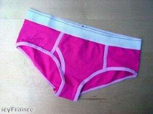 Brazilian fans throw underwear at The Wanted