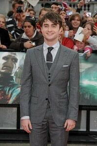 Daniel Radcliffe's girlfriend spotted in leggings