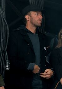 Chris Martin on form in Glasgow