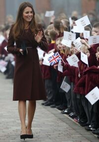 Duchess sticks with sheer tights