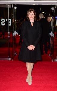Emily Watson gives retro a go