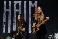 Este Haim rocks black leggings