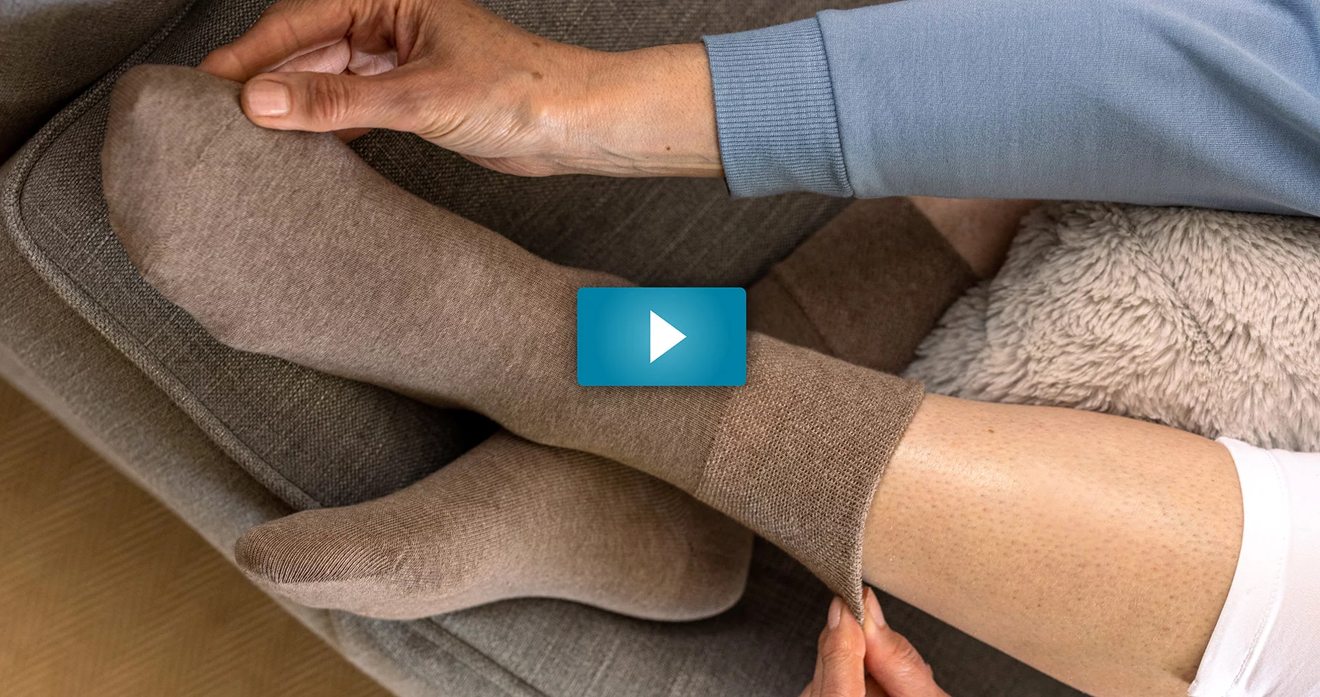 SOCKSHOP Iomi Footnurse Gentle Grip Diabetic Socks - watch the video