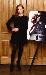 Jessica wows in black ensemble
