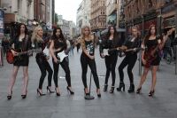 Miss England finalists wear leggings