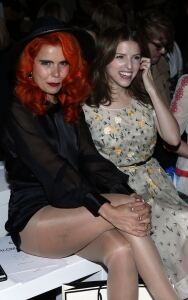 Paloma puts her faith in tights