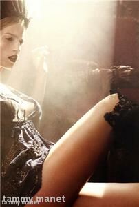 Tights 'add pizazz'