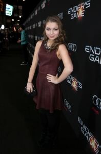 Sammi chooses tights at LA premiere