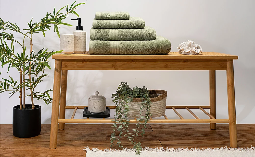 SOCKSHOP Lazy Panda bamboo towels