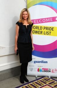 Ward shows off all-black outfit