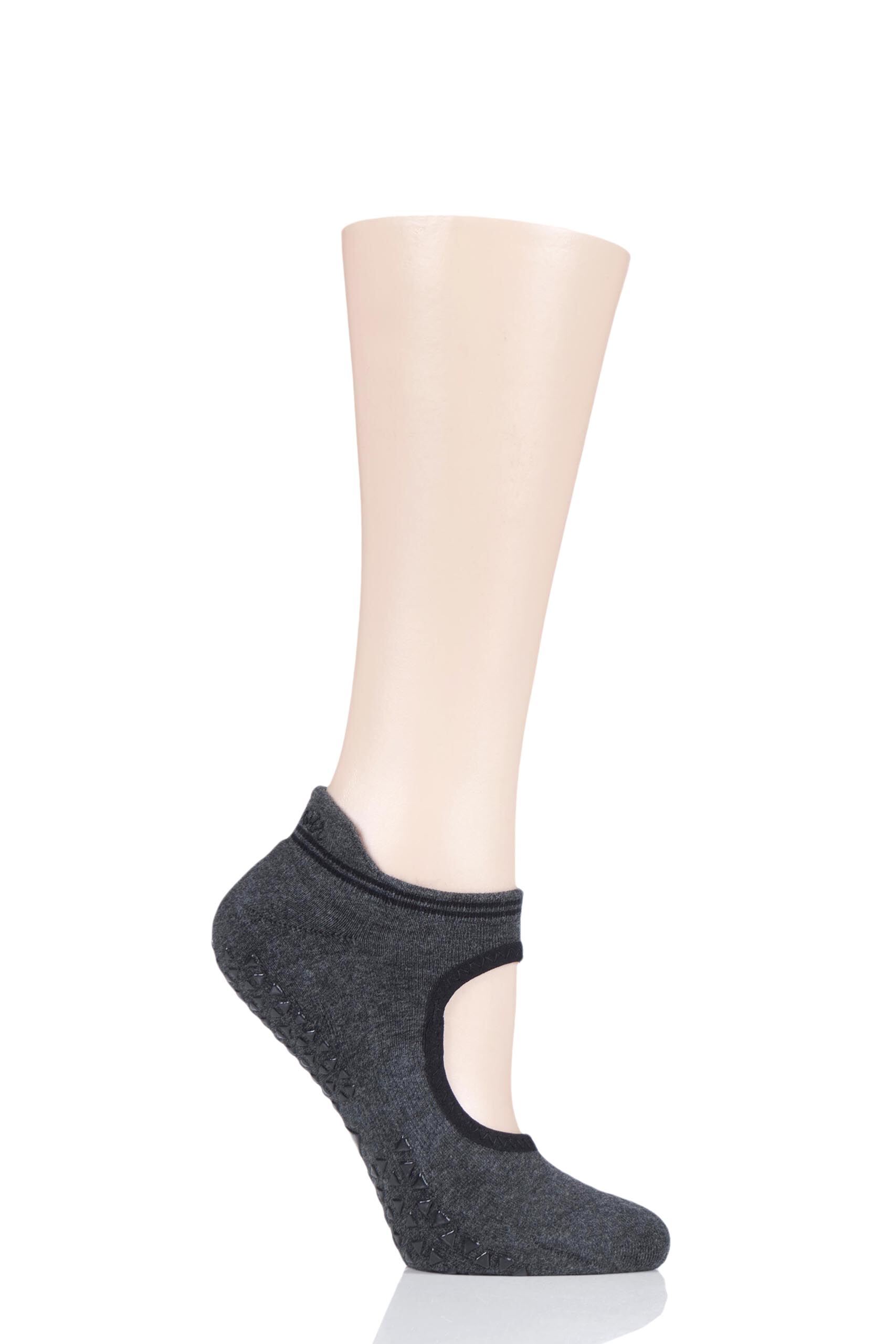 Image of 1 Pair Obsession Emma Organic Cotton Yoga Socks with Grip Ladies Small - Tavi Noir